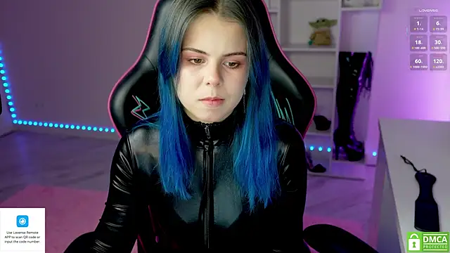 Latex Kitty online show from 11/09/25, 03:49