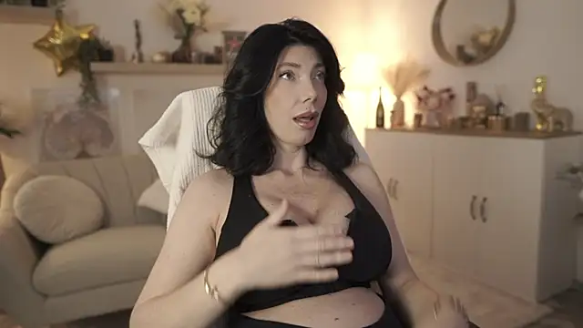 ViviRuth online show from 11/01/25, 07:46