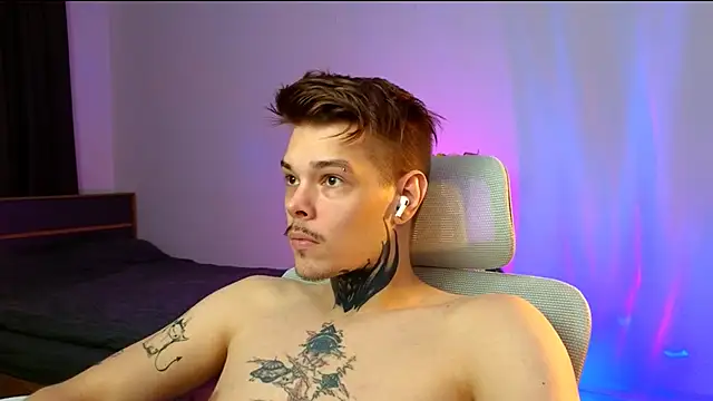 DENIS HERE online show from 02/17/26, 05:10