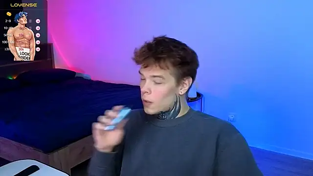 DENIS HERE online show from 12/16/25, 07:56