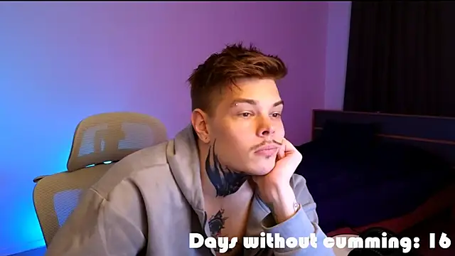 DENIS HERE online show from 02/11/26, 03:01