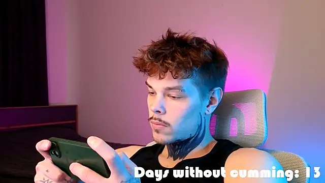 DENIS HERE online show from 03/12/26, 03:05