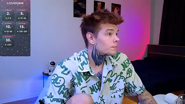 DENIS HERE online show from 12/20/25, 03:59