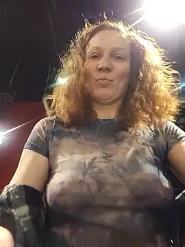 Exhibitionsplit online show from 03/05/26, 11:10