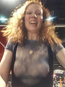 Exhibitionsplit online show from 03/22/26, 10:22