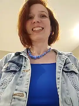 Exhibitionsplit online show from 02/25/25, 05:08