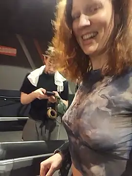 Exhibitionsplit online show from 01/13/26, 10:03