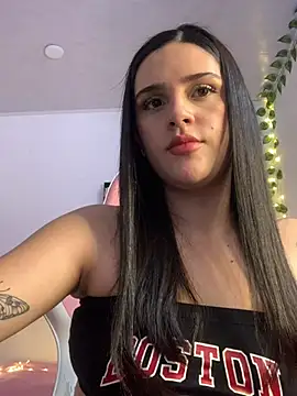 violet-333 online show from 02/08/25, 06:11
