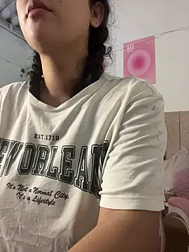 violet-333 online show from 04/23/26, 07:26