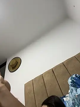 cristel 17 online show from 03/28/26, 02:01