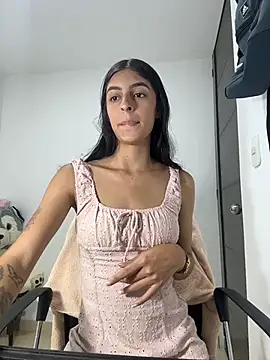 cristel 17 online show from 10/21/25, 11:37