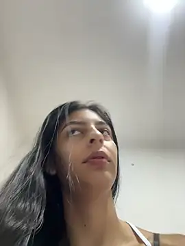 cristel 17 online show from 10/19/25, 11:07