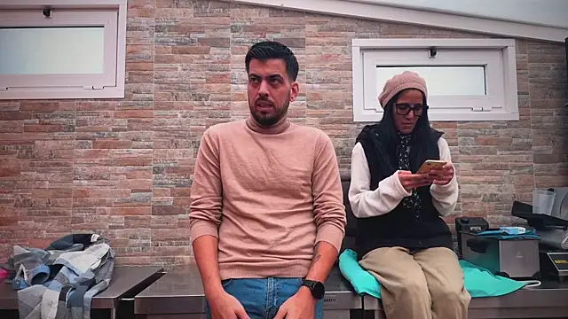 Snapshot of barfantasy chatting on 11/21/25, 10:47 barfantasy online show from 11/21/25, 10:47