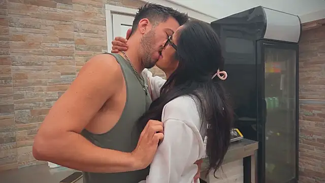 Snapshot of barfantasy chatting on 10/22/25, 08:36 barfantasy online show from 10/22/25, 08:36