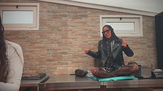 Snapshot of barfantasy chatting on 11/01/25, 09:58 barfantasy online show from 11/01/25, 09:58