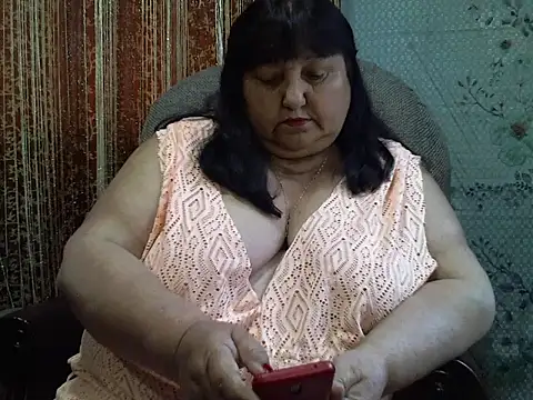 Snapshot of Nezsbudka chatting on 06/01/26, 08:58 Nezsbudka online show from 06/01/26, 08:58
