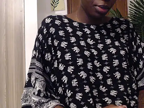 black   ghodess online show from 03/22/26, 04:52