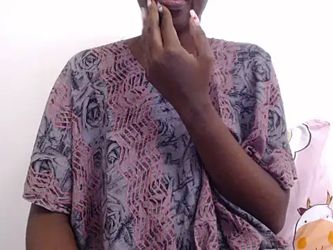 black   ghodess online show from 12/17/25, 11:37