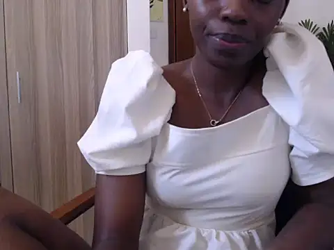 black   ghodess online show from 10/27/25, 10:16