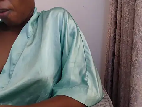 black   ghodess online show from 05/02/26, 12:32