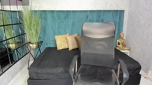 meliboobs  online show from 01/10/26, 03:35