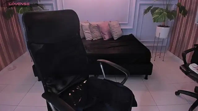 meliboobs  online show from 02/20/26, 10:01