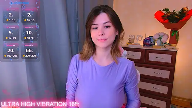 Snapshot of cutie_mili chatting on 10/03/25, 07:43 cutie mili online show from 10/03/25, 07:43