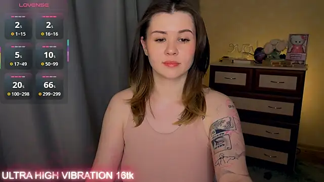 cutie mili online show from 04/10/26, 10:11