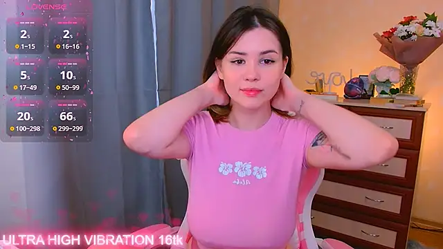 Snapshot of cutie_mili chatting on 10/12/25, 06:15 cutie mili online show from 10/12/25, 06:15