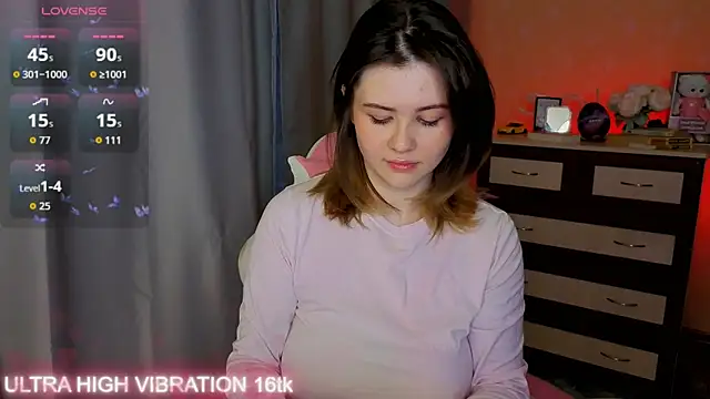 cutie mili online show from 12/02/25, 06:37