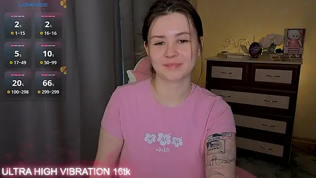 cutie mili online show from 02/14/26, 11:21