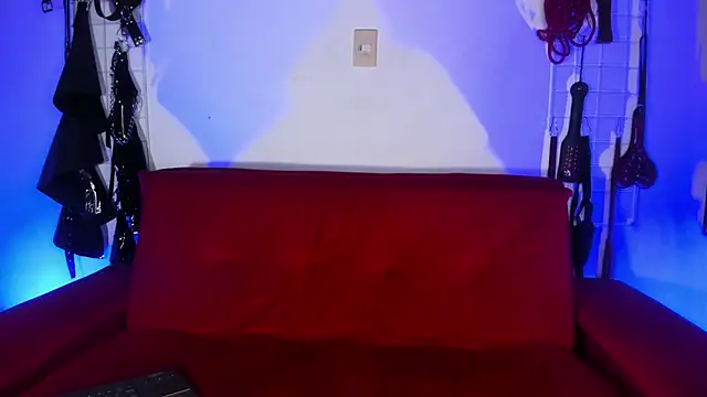 irregular fetish  online show from 05/01/26, 10:59
