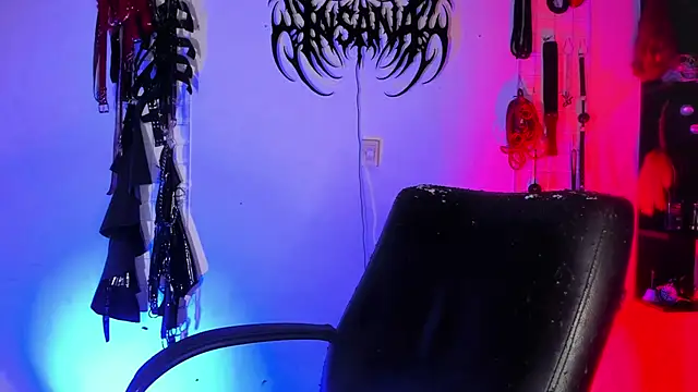 irregular fetish  online show from 04/23/26, 10:11