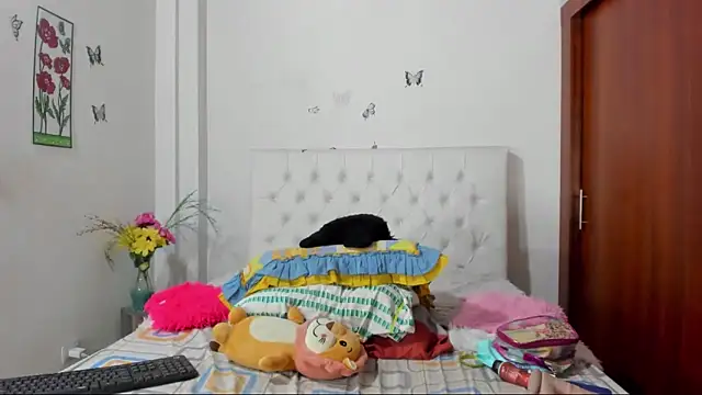 Snapshot of VenussVega chatting on 02/28/25, 09:01 VenussVega online show from 02/28/25, 09:01