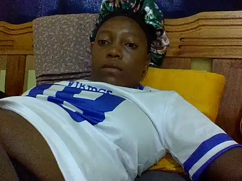 Snapshot of verginpussy01 chatting on 02/05/26, 05:25 verginpussy01 online show from 02/05/26, 05:25