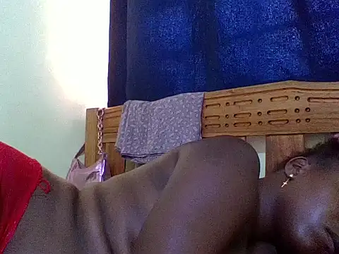 Snapshot of verginpussy01 chatting on 02/06/26, 07:37 verginpussy01 online show from 02/06/26, 07:37