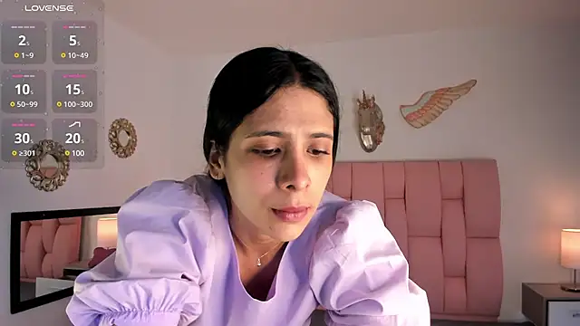 Snapshot of VeronikaOlsen chatting on 03/14/25, 12:40 VeronikaOlsen online show from 03/14/25, 12:40