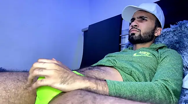 Dar milk online show from 03/08/25, 05:17