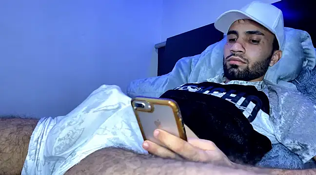 Dar milk online show from 03/18/25, 05:34