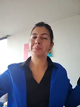scarlett moore online show from 10/18/25, 12:51