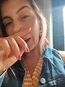 scarlett moore online show from 10/19/25, 02:42