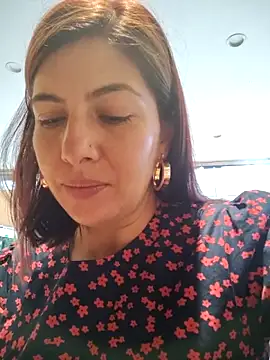 scarlett moore online show from 10/26/25, 02:28