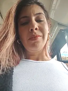 scarlett moore online show from 10/10/25, 03:24
