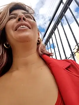 scarlett moore online show from 09/24/25, 01:06