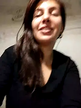 scarlett moore online show from 03/02/25, 01:37