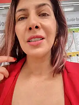 scarlett moore online show from 11/28/25, 04:29