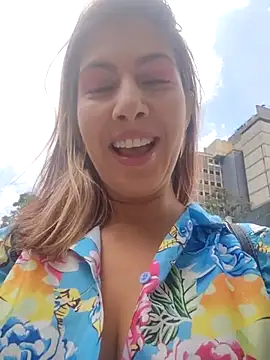 scarlett moore online show from 04/01/26, 03:42