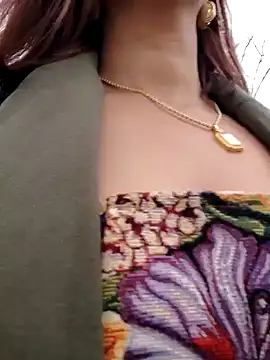 scarlett moore online show from 12/04/25, 03:55