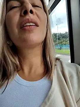 scarlett moore online show from 02/25/26, 12:49