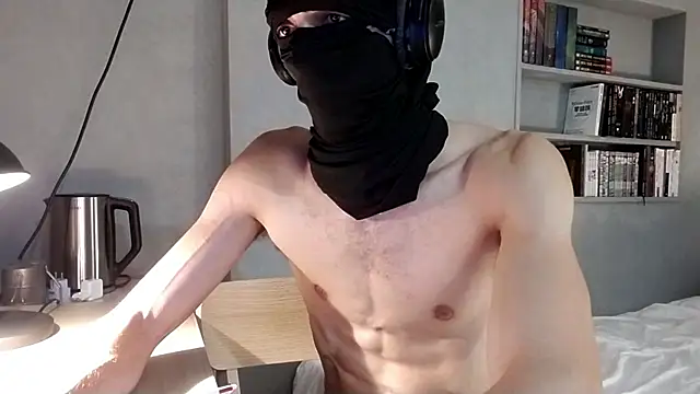 Snapshot of rippedbutskinny chatting on 05/28/26, 04:46 rippedbutskinny online show from 05/28/26, 04:46